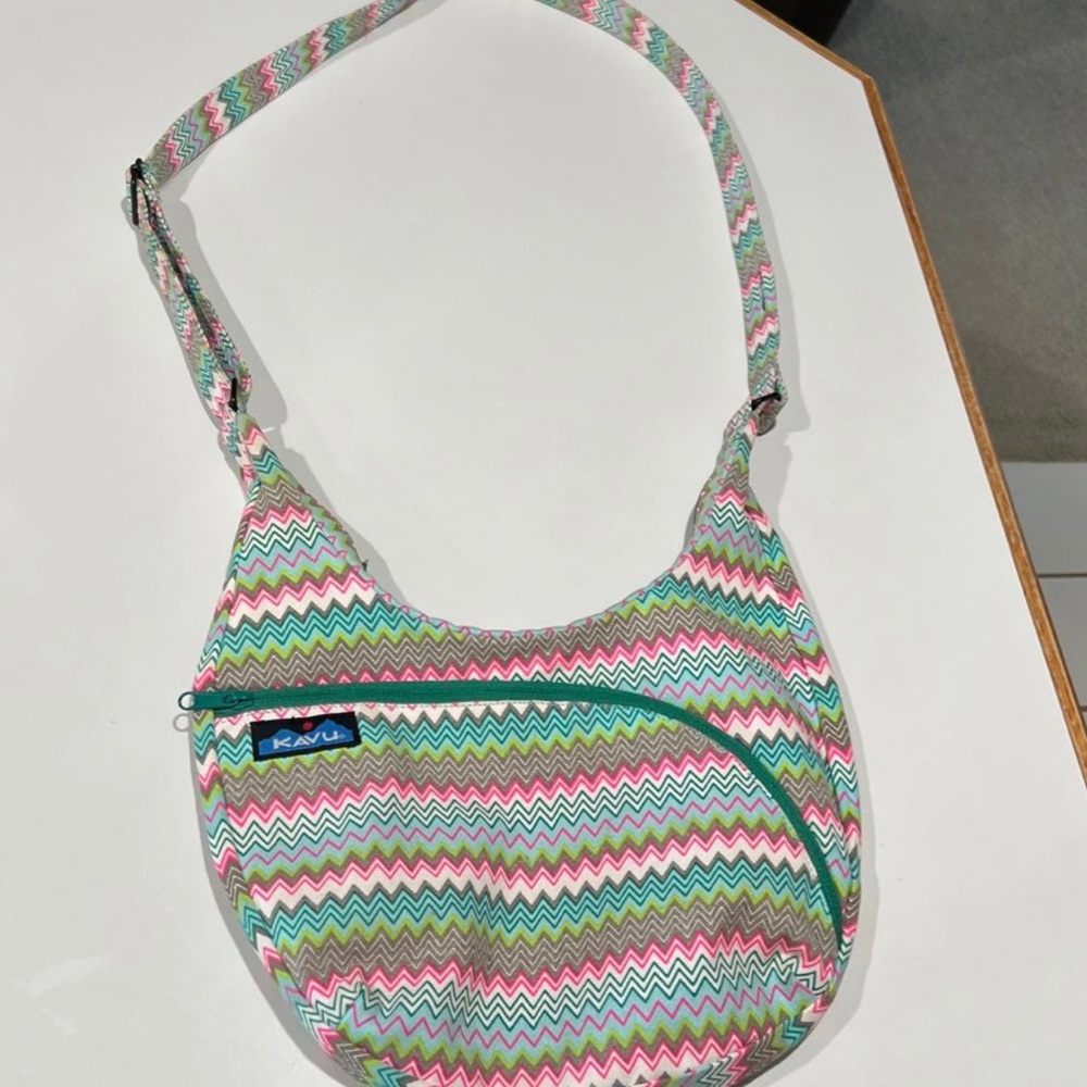 Kavu Shoulder Bag